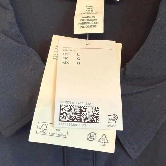 H&M Navy Button-Front Tie-Waist Dress - Picture 5 of 5